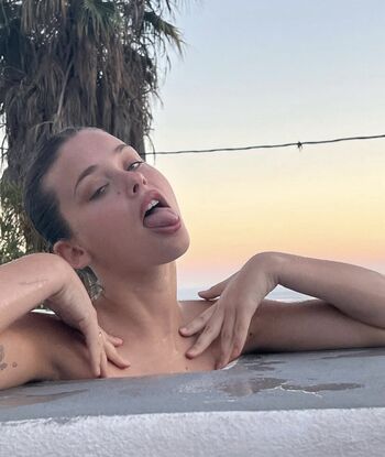 Full leaked Nicole wallace page private onlyfans photo