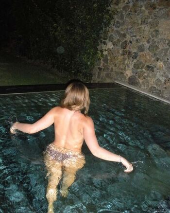 Full leaked Nicole wallace private onlyfans photo