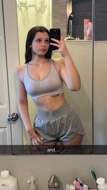 Full leaked Nikki woods  page private onlyfans photo