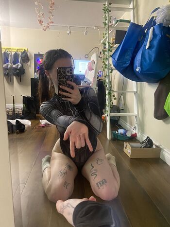 Full leaked Nikkieelovee private onlyfans photo