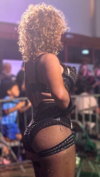 Full leaked Nikkita lyons  page private onlyfans photo