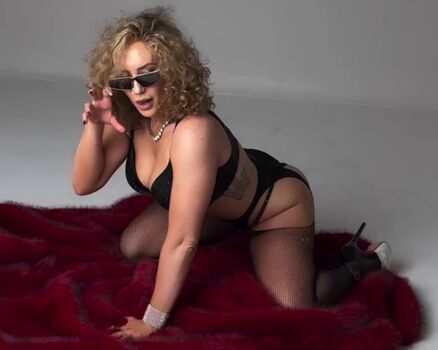 Full leaked Nikkita lyons private onlyfans photo