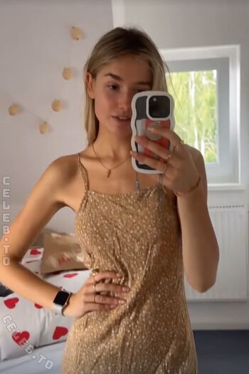 Full leaked Ninailenna private onlyfans photo