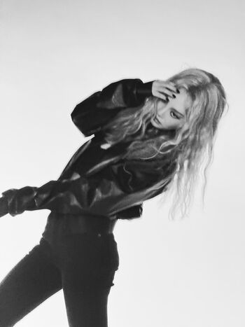 Full leaked Ningning aespa private onlyfans photo