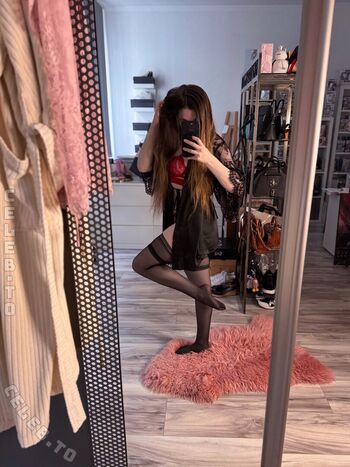 Full leaked Nini raven private onlyfans photo