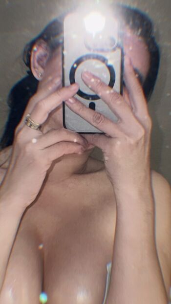 Full leaked Niparat konyai private onlyfans photo