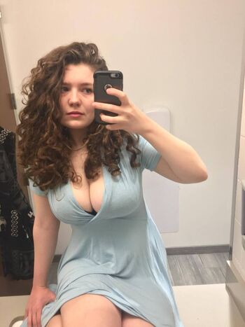 Full leaked Nirvanicataxia page private onlyfans photo