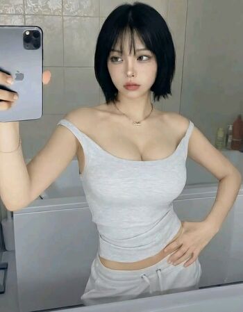 Full leaked Nixera private onlyfans photo