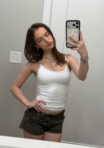 Full leaked Nnayetakk private onlyfans photo
