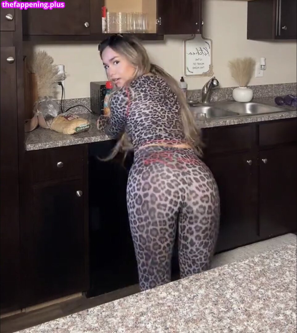 https: / joselynnrm / nnnnylsoj Nahá OnlyFans fotografie #7