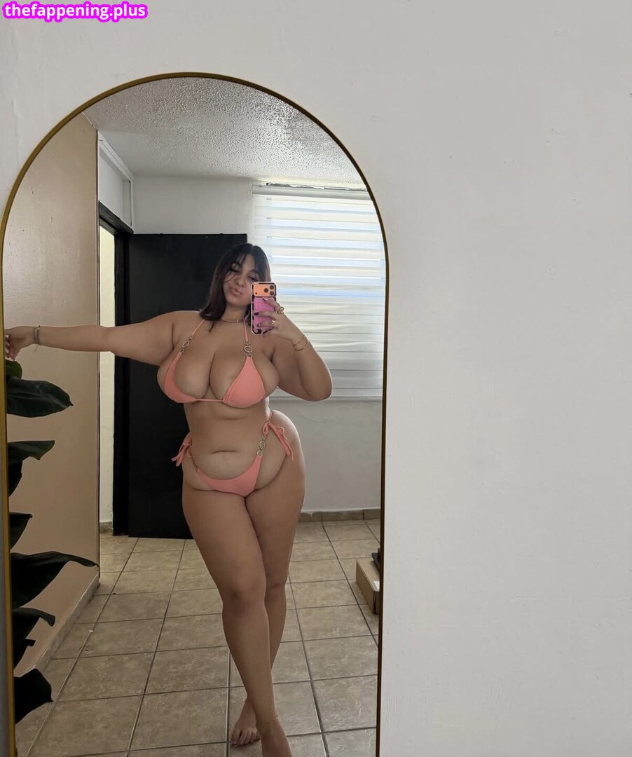 Nnvhia / n_mrhia Φωτογραφία Γυμνών OnlyFans #58