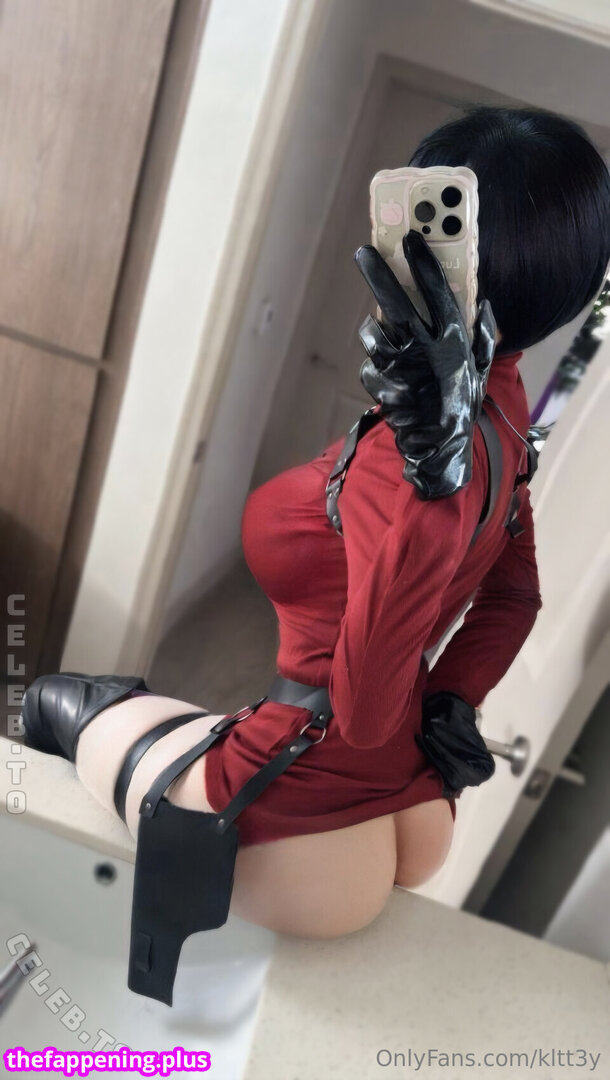 https: / kltt3y / nnyxie Фото оголеного OnlyFans #1