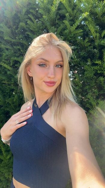 Full leaked Noa diorgina page private onlyfans photo