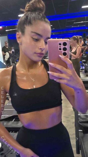 Full leaked Noa kirel private onlyfans photo