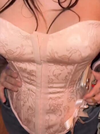 Full leaked Noah cyrus private onlyfans photo