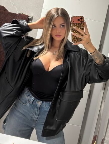 Full leaked Noe page private onlyfans photo