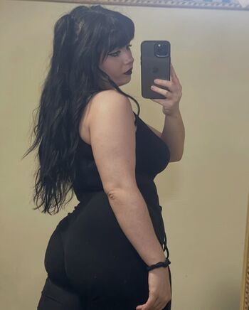 Full leaked Noodlexgoddess private onlyfans photo