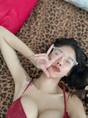 Full leaked Noona weena private onlyfans photo