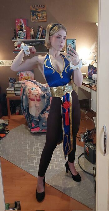 Full leaked Nooramorph private onlyfans photo