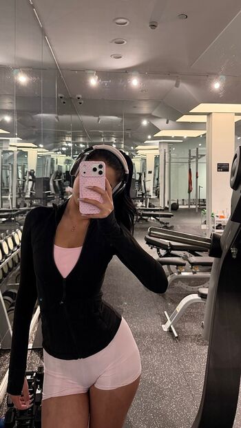 Full leaked Nopearii ari private onlyfans photo