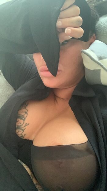 Full leaked Nosnehx private onlyfans photo