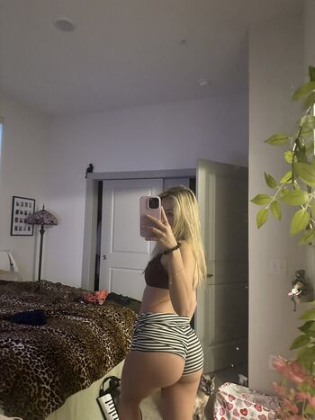 notyouraverageravebae