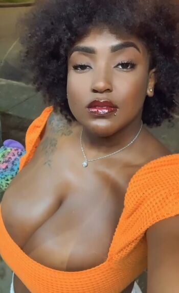 Full leaked Novinhas peitudas  page private onlyfans photo