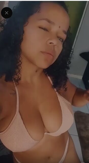 Full leaked Novinhas peitudas private onlyfans photo
