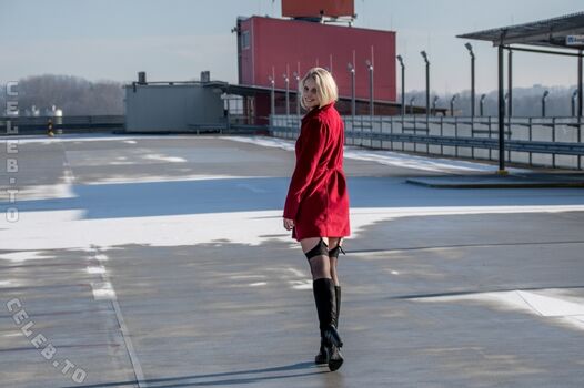 Full leaked Nude in public page private onlyfans photo