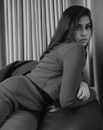 Full leaked Nudrat zahra chowdhury page private onlyfans photo