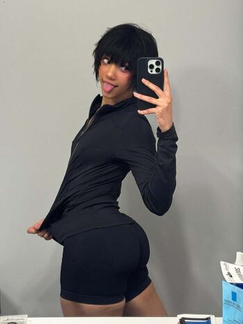 Full leaked Numochiii ladokei crystal page private onlyfans photo