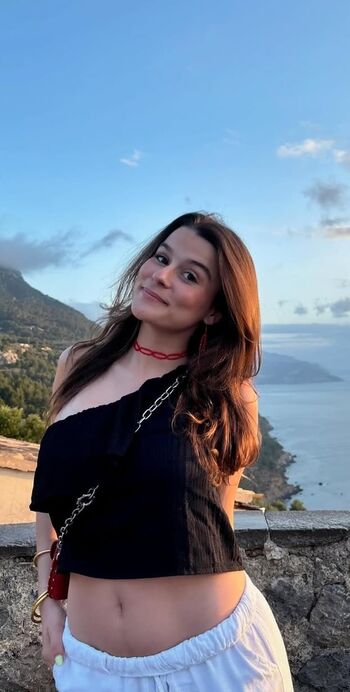 Full leaked Nuria de andres private onlyfans photo