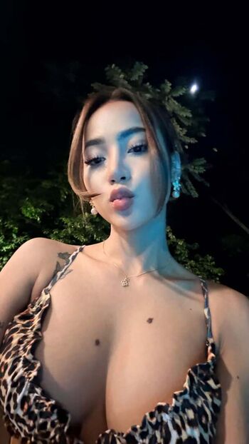 Full leaked Nurlynnazureen private onlyfans photo