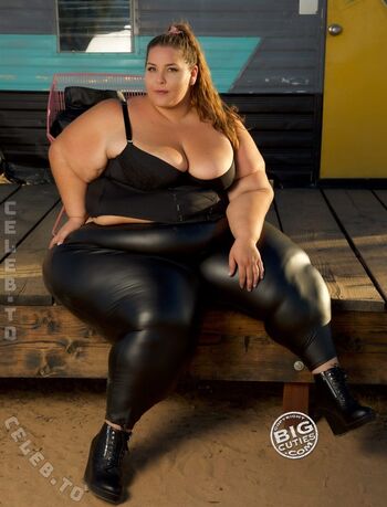 Full leaked Officialboberry private onlyfans photo