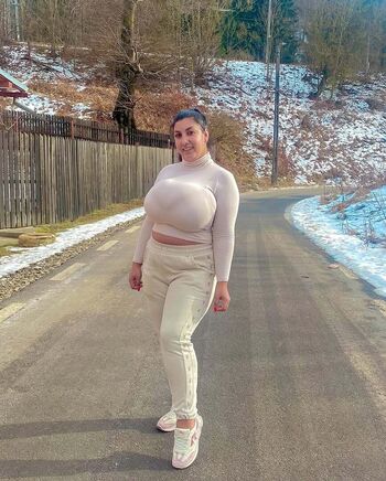 Full leaked Ofi rada private onlyfans photo