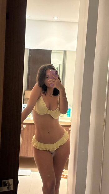 Full leaked Oficialmaryaguilar private onlyfans photo