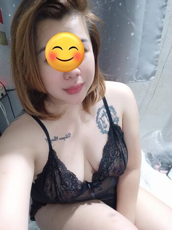 Full leaked Oilly phakanath private onlyfans photo