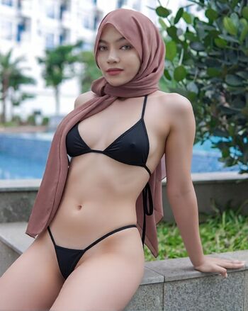 Full leaked Oklinfia fakes private onlyfans photo