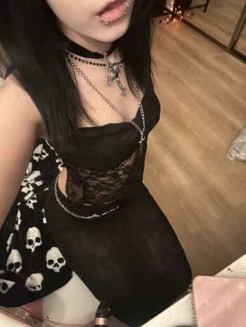 Full leaked Okneesuh page private onlyfans photo