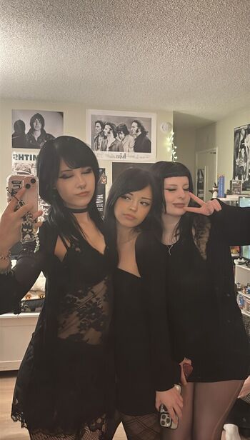 Full leaked Okneesuh private onlyfans photo