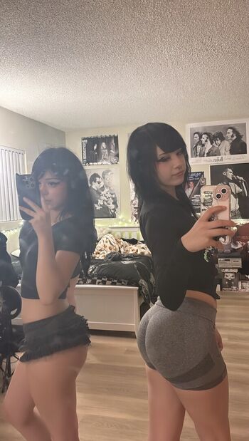 Full leaked Okneesuh private onlyfans photo