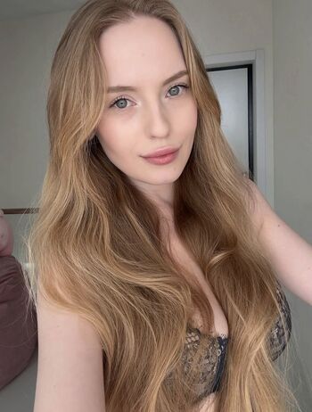 Full leaked Oksana neveselaya private onlyfans photo