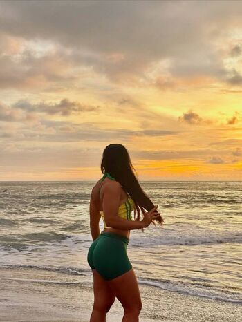 Full leaked Okyyoliviaa  page private onlyfans photo