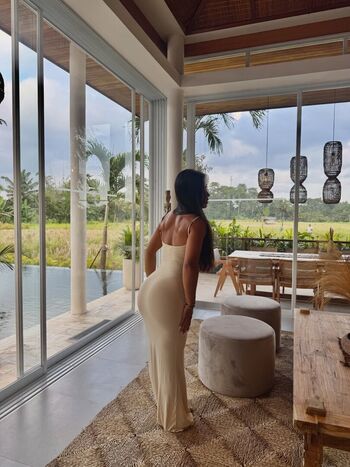 Full leaked Okyyoliviaa  page private onlyfans photo