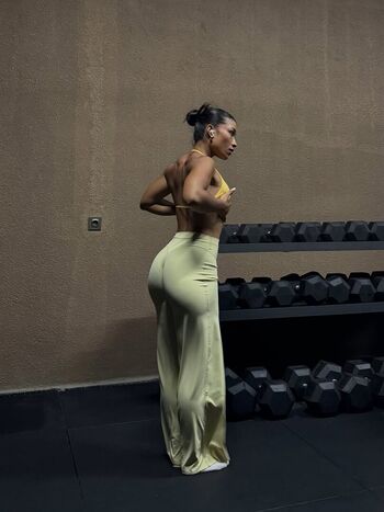 Full leaked Okyyoliviaa private onlyfans photo