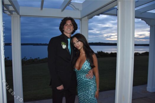 Full leaked Olive brenner private onlyfans photo