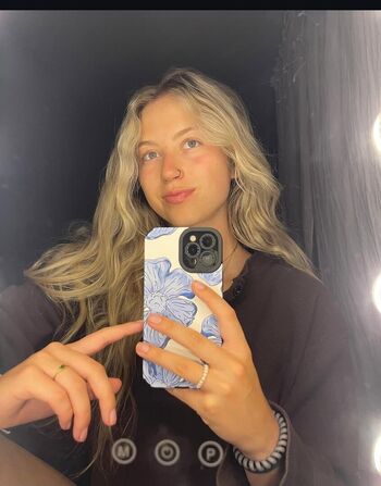 Full leaked Olivia duval private onlyfans photo