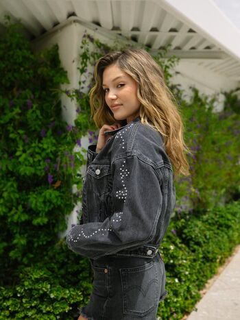 Full leaked Olivia holt private onlyfans photo