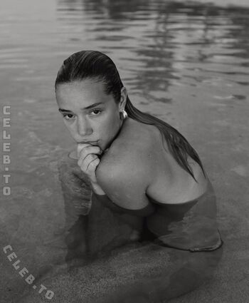 Full leaked Olivia ponton private onlyfans photo