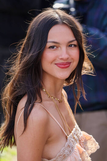 Full leaked Olivia rodrigo  page private onlyfans photo